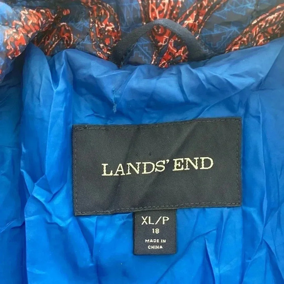 Lands End Women’s Quilted‎ Zip Up Paisley Long Sleeve Spring Jacket EUC Size XLP - Picture 6 of 8
